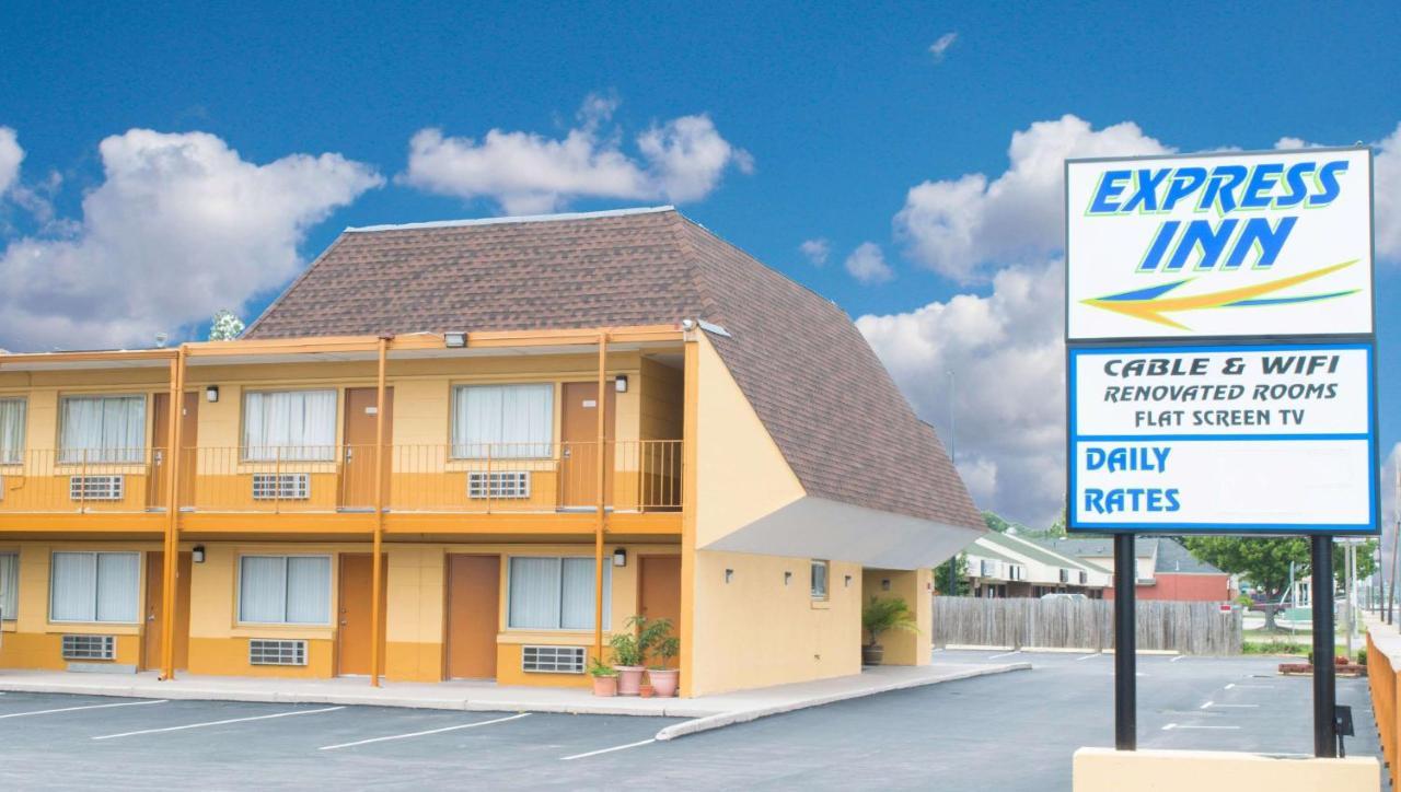 Express Inn Ньюпорт-Ньюс Экстерьер фото
